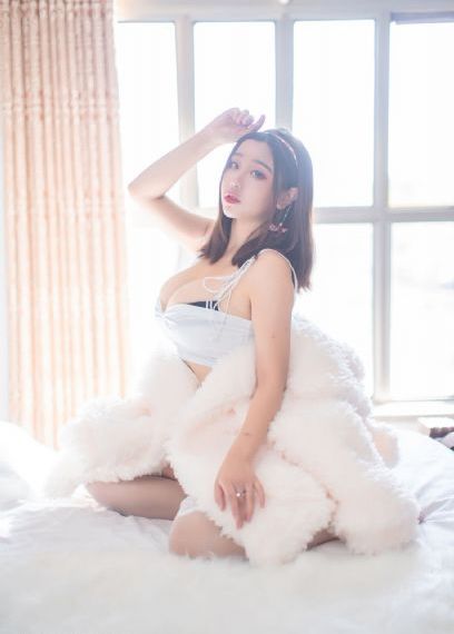 年轻朋友的妻子