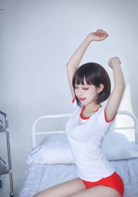 年轻妈妈的