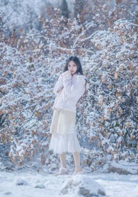 717韩国三级理伦电影